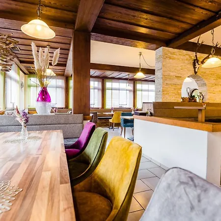 Отель Kueffner 3*