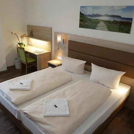 Kueffner 3* Pfedelbach