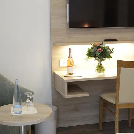 Отель Kueffner Pfedelbach