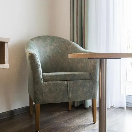 Kueffner 3* Pfedelbach